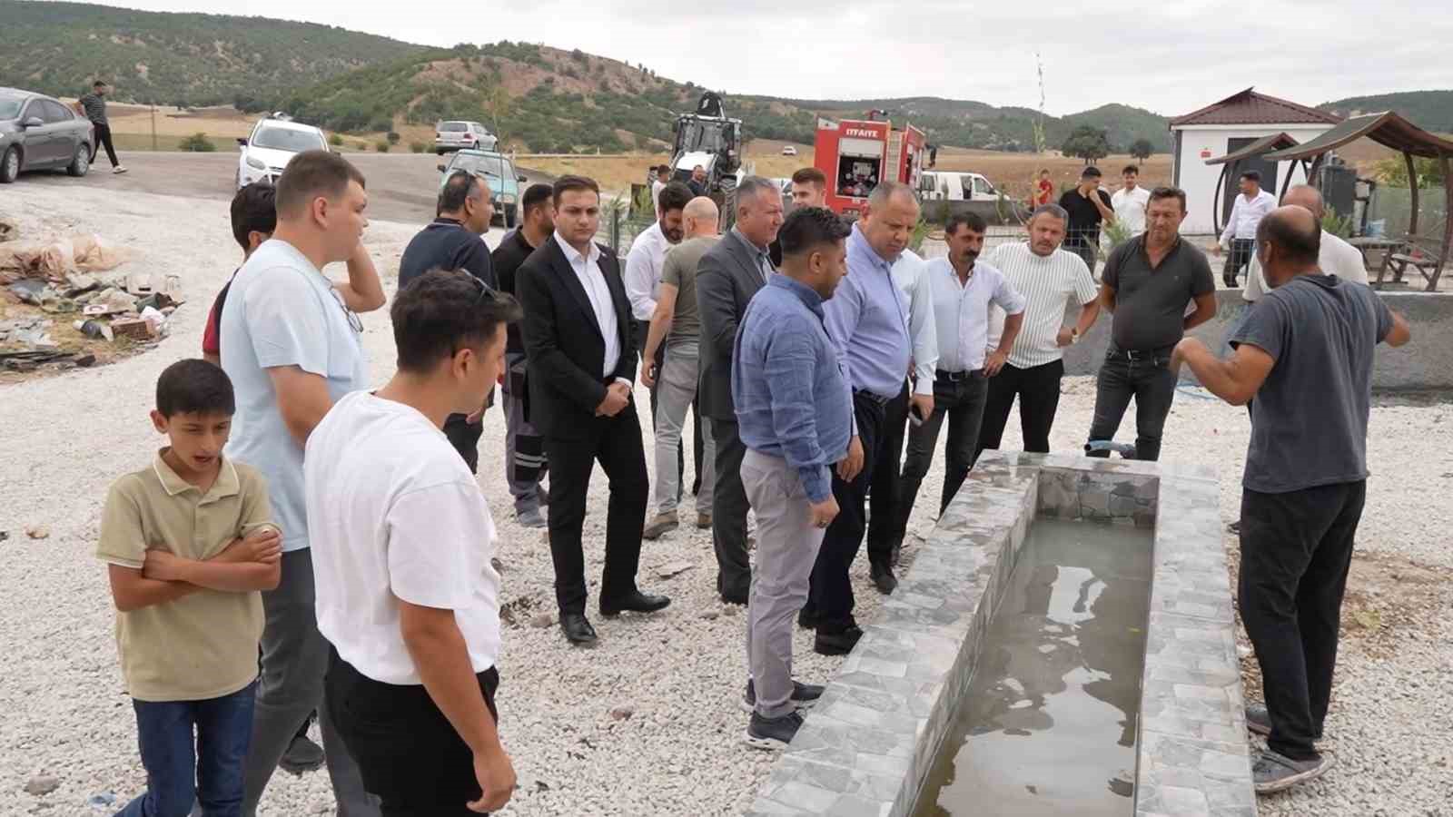 MHP Milletvekili Öztürk’ten vatandaşa hayrat çeşme ve mescit hizmeti