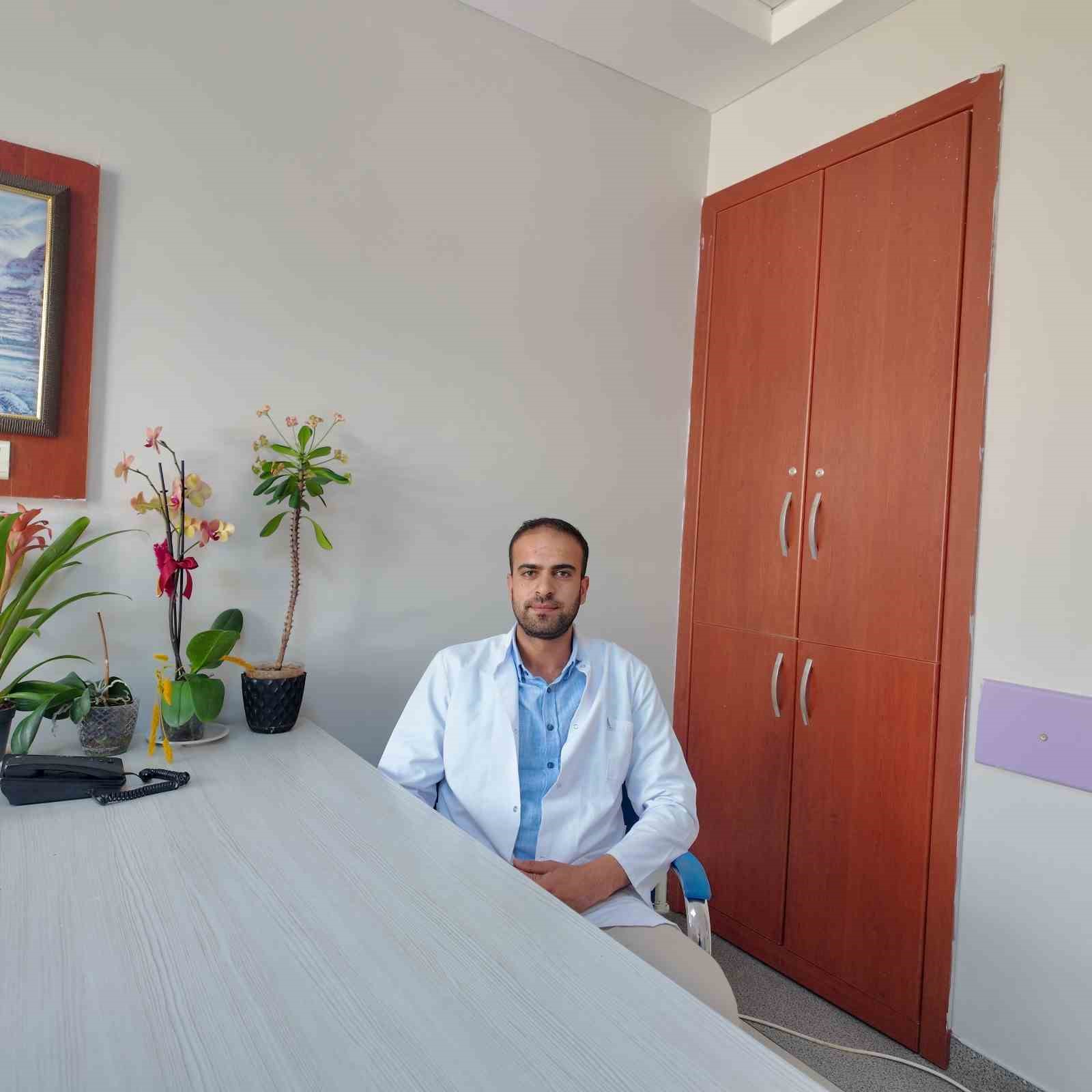 Diyetisyenden sıvı tüketimi uyarısı