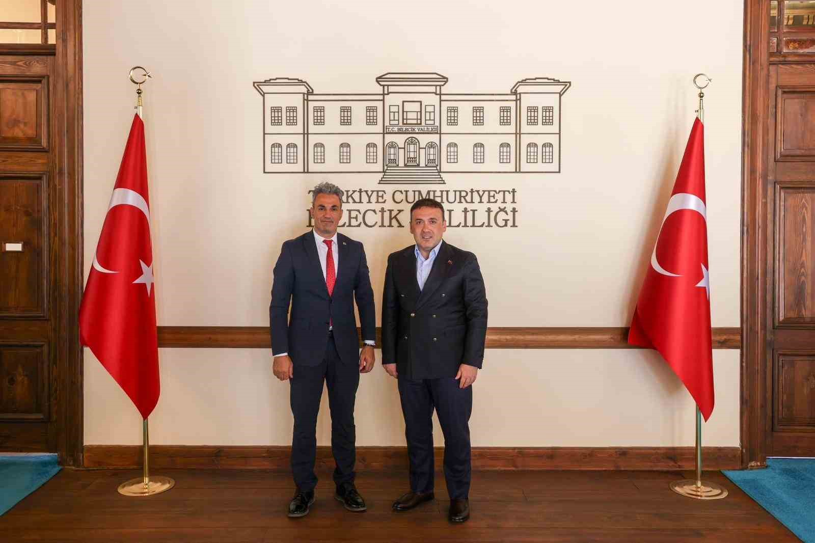 Necmettin Yoldaş 6 yıllık g&ouml;revin ardından kurumlarla vedalaştı
