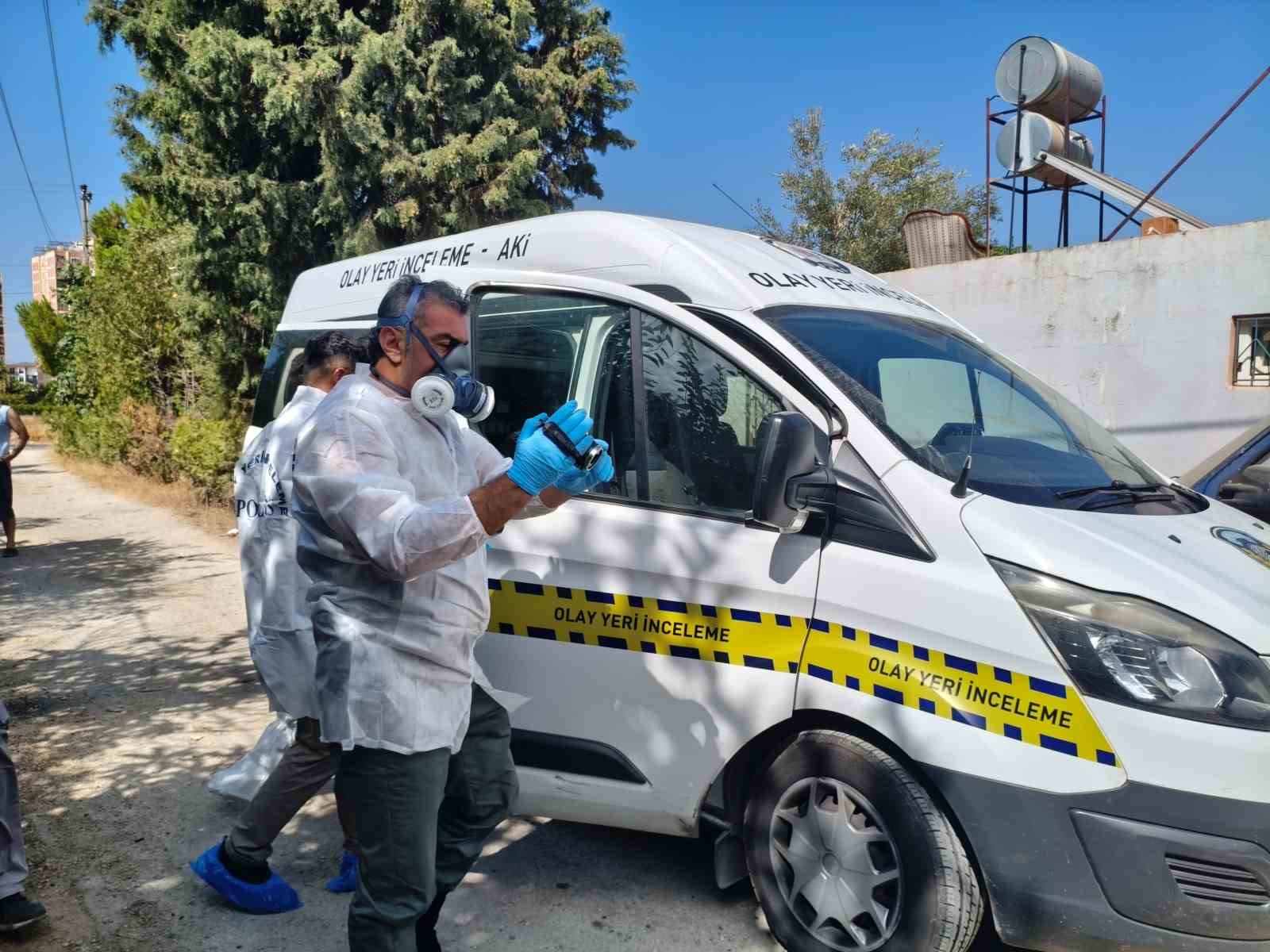 Ulaşılamayan otel çalışanı evinde ölü bulundu