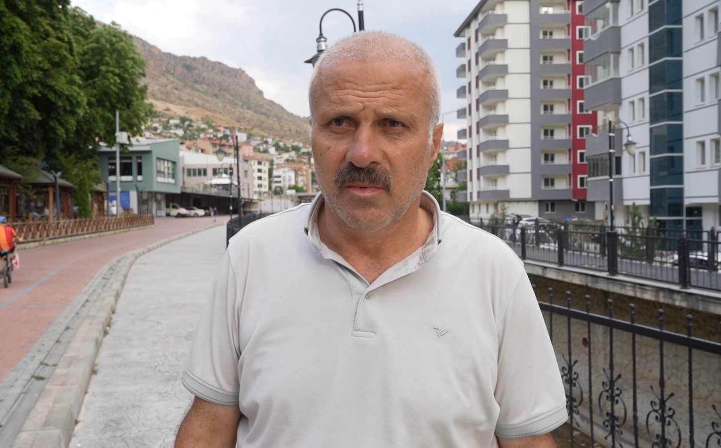 Gümüşhane’de belediyeye ait hayvan barınağında köpeklerin açlık ve susuzluktan öldüğü iddiası