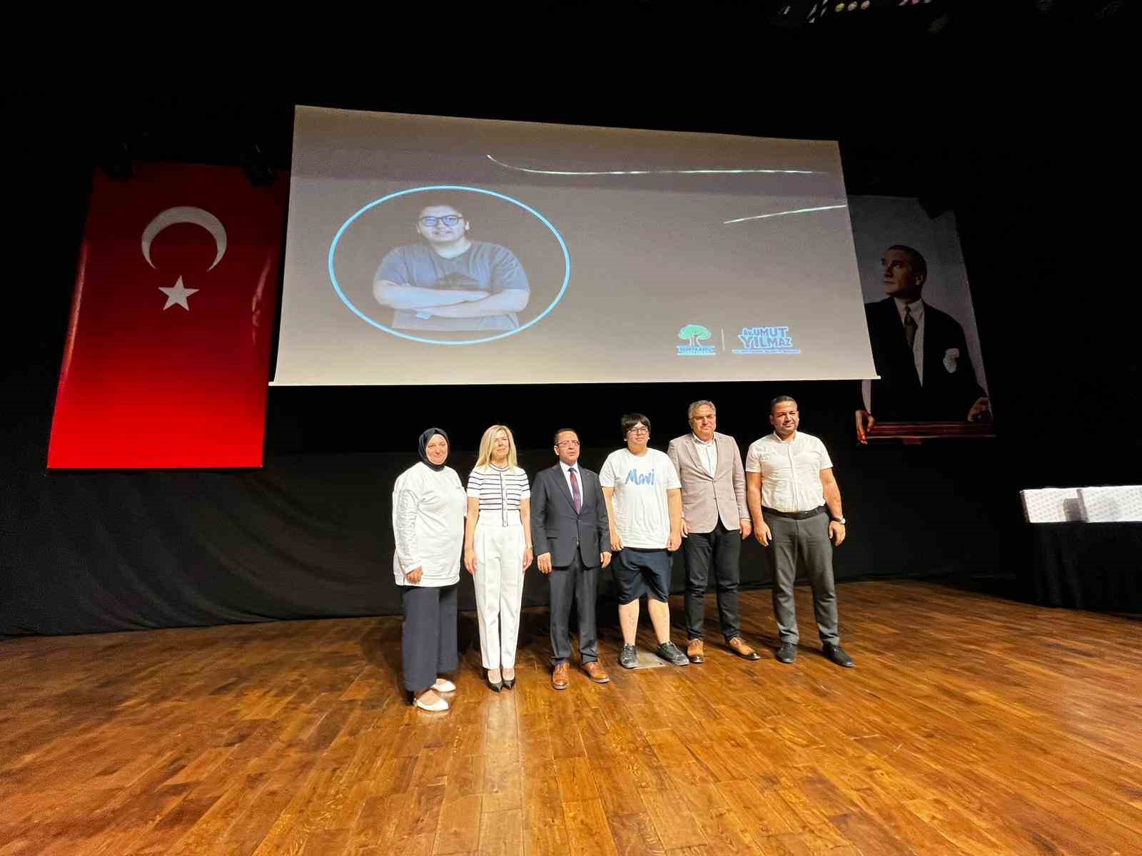 Şehitkamil&rsquo;in T&uuml;rkiye birincilerine diz&uuml;st&uuml; bilgisayar
