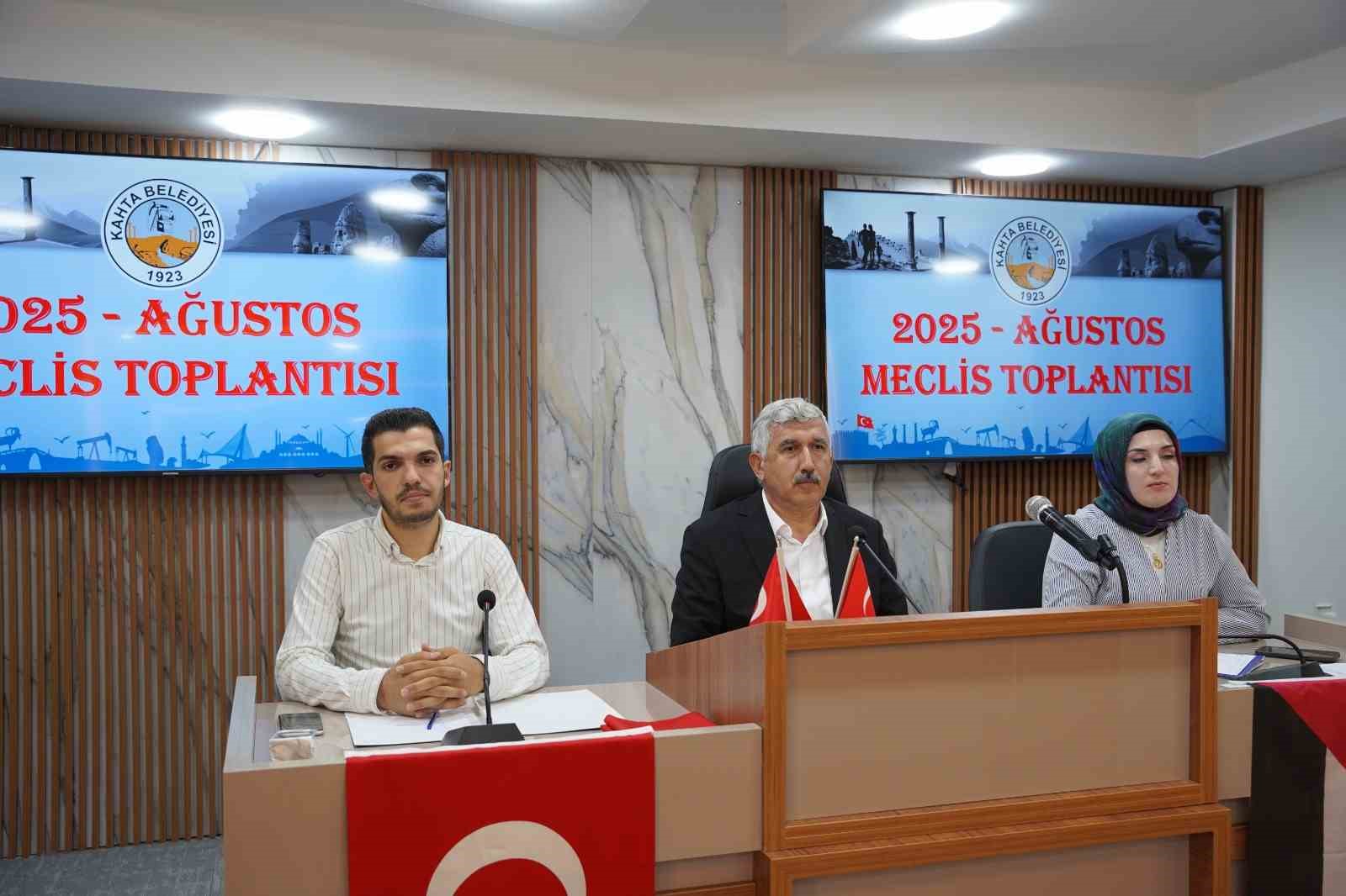 Başkan Hallaç, gündemle ilgili değerlendirmelerde bulundu