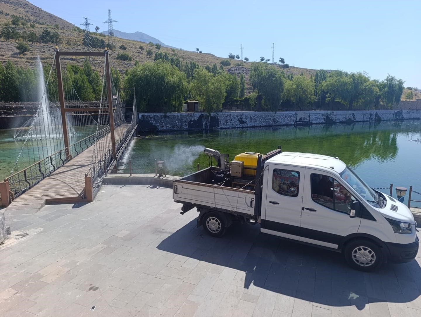 Erzincan’da ilaçlama ekipleri iş başında