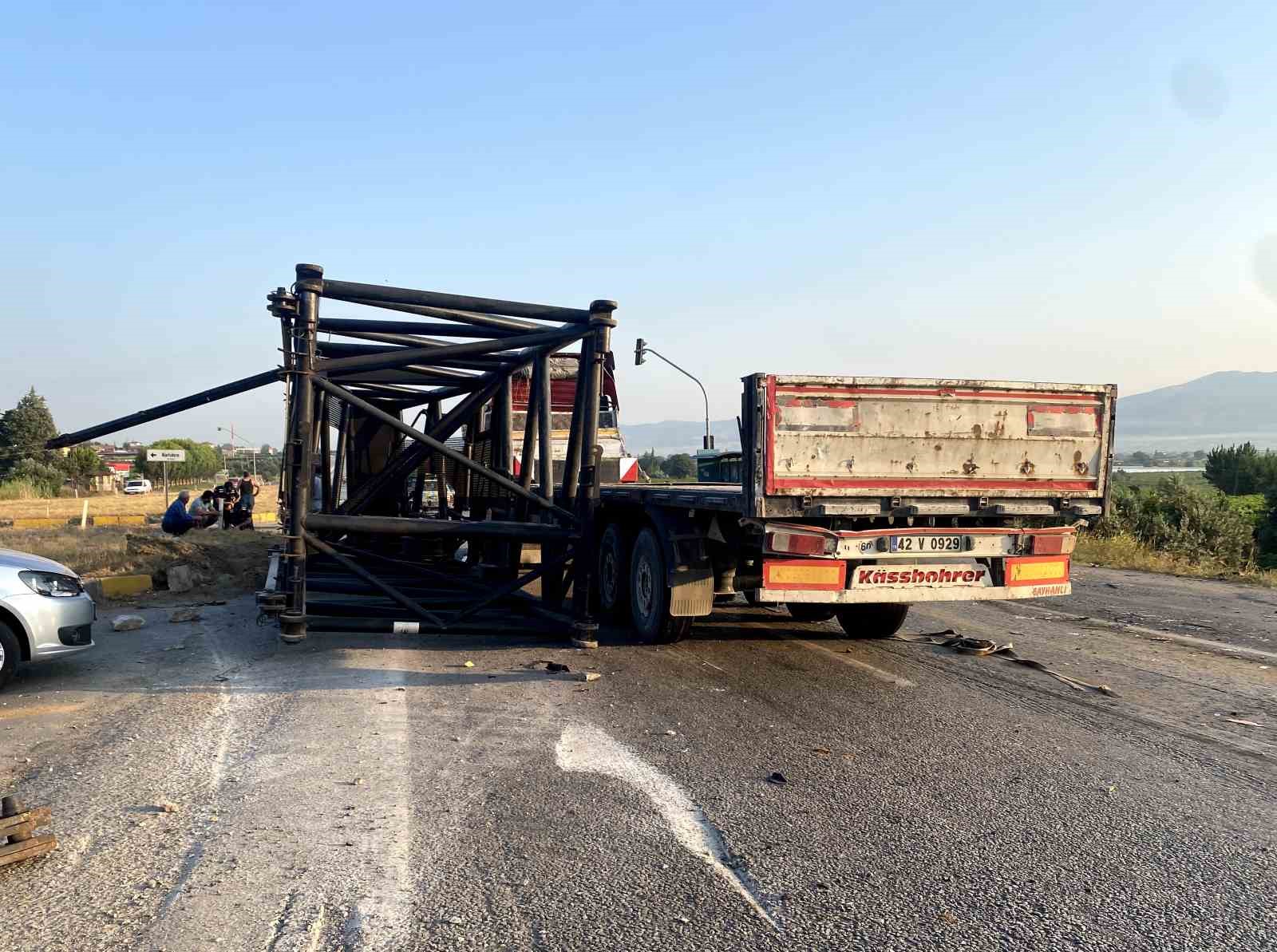 Manisa’da zincirleme kaza: 2 yaralı