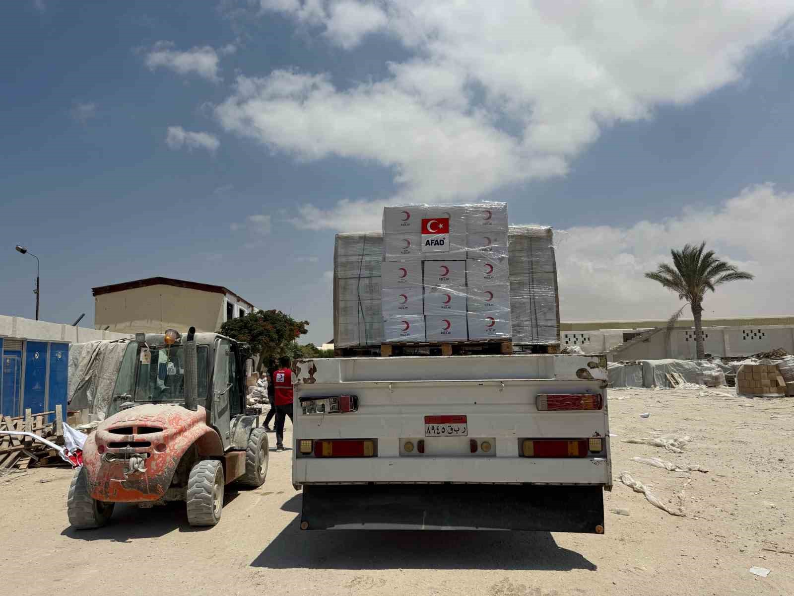 Gazze’ye 165 tırlık umut: Türk Kızılay’dan 3 bin ton gıda yardımı