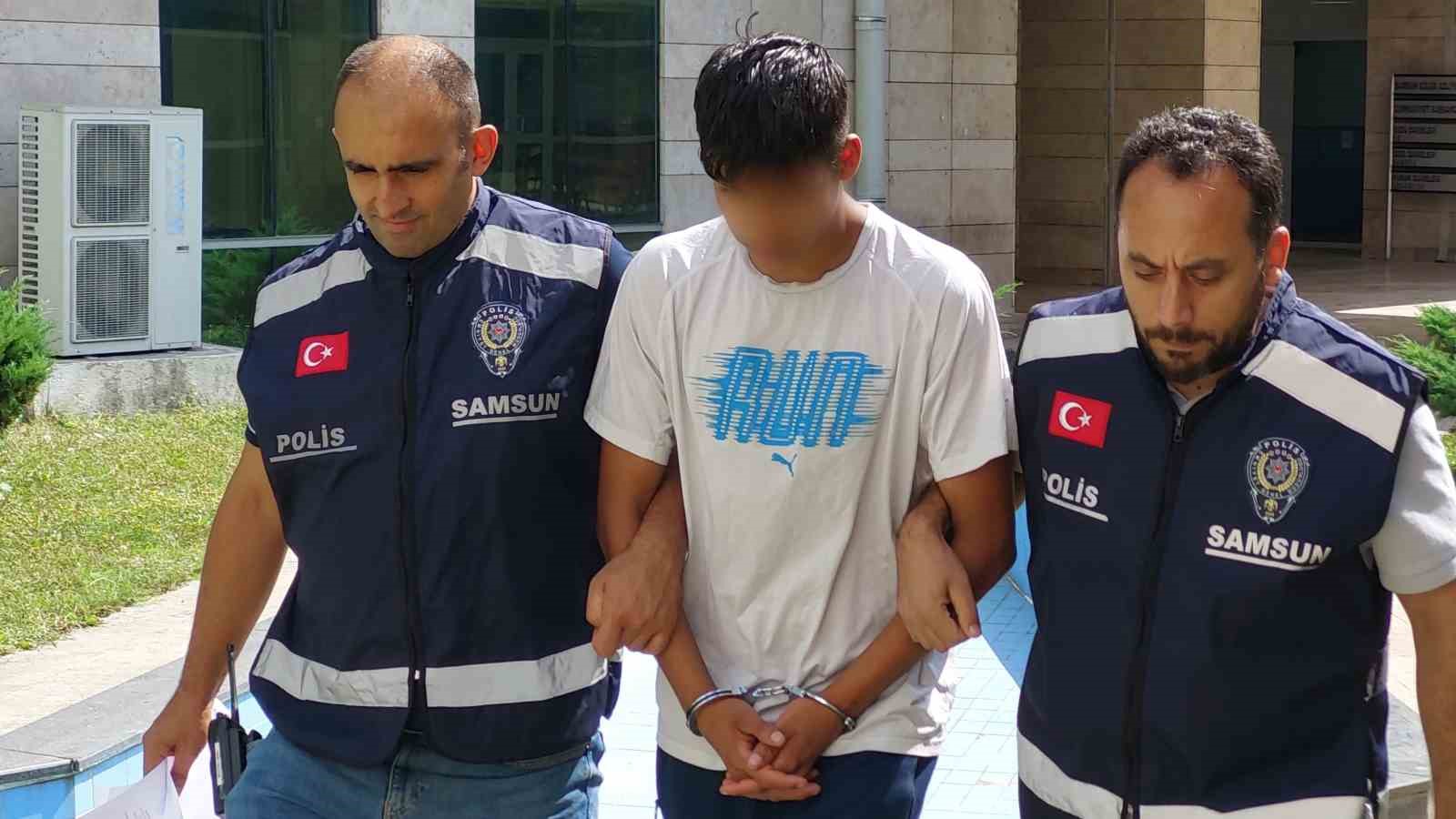 Samsunda ilgin hrszlk: Kamyonu ald, zerindeki malzemeyi satp arac geri getirdi
