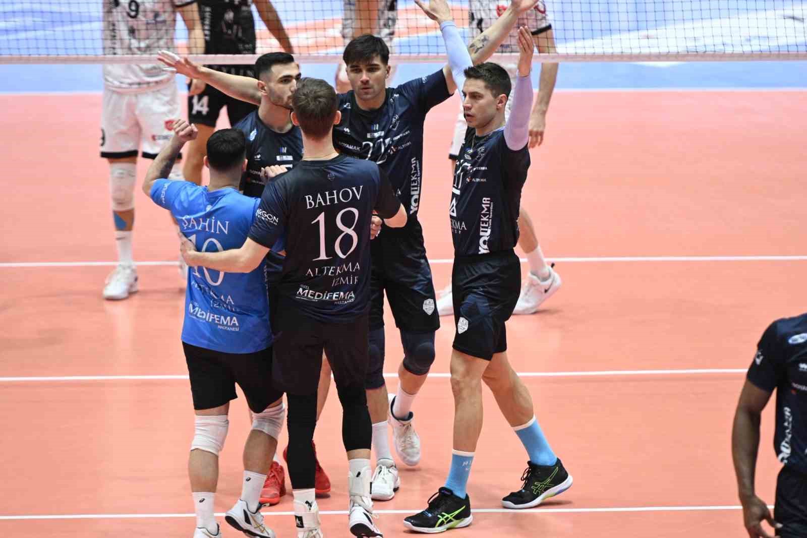 Altekma, iç transferde 5 oyuncusuyla daha anlaştı