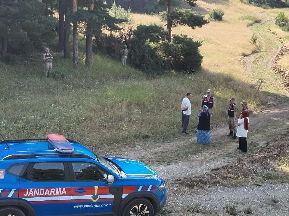 Jandarma ekipleri ormanlık ve mesire alanlarını denetledi