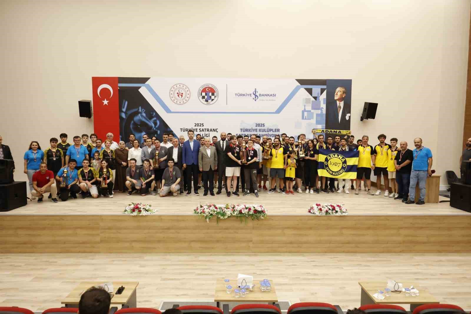 Satran&ccedil;ta T&uuml;rkiye şampiyonası heyecanı Denizli&rsquo;de yaşandı
