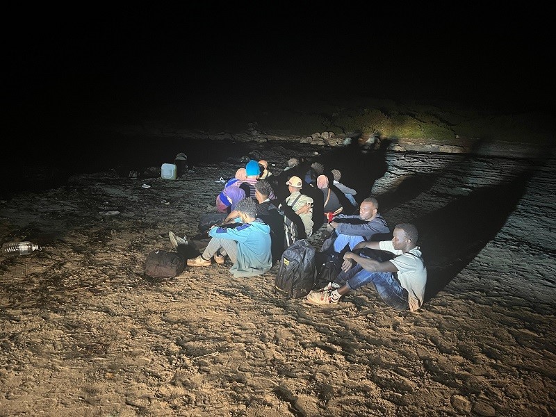 İHA tespit etti, 27 düzensiz göçmen yakalandı