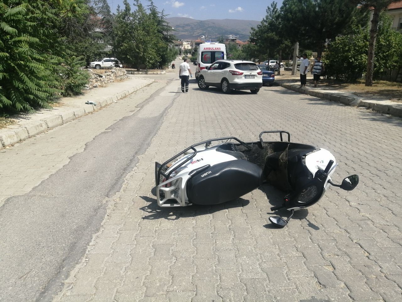 Isparta’da motosiklet kazası: 2 yaralı
