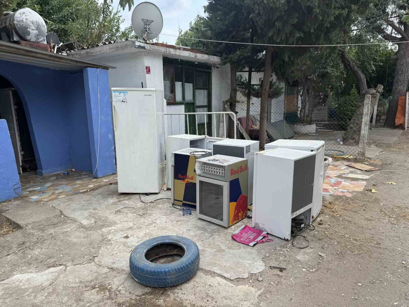 Erdek’te göz göre göre işgal: Tahliye kararı sonrası enkaz kaldı