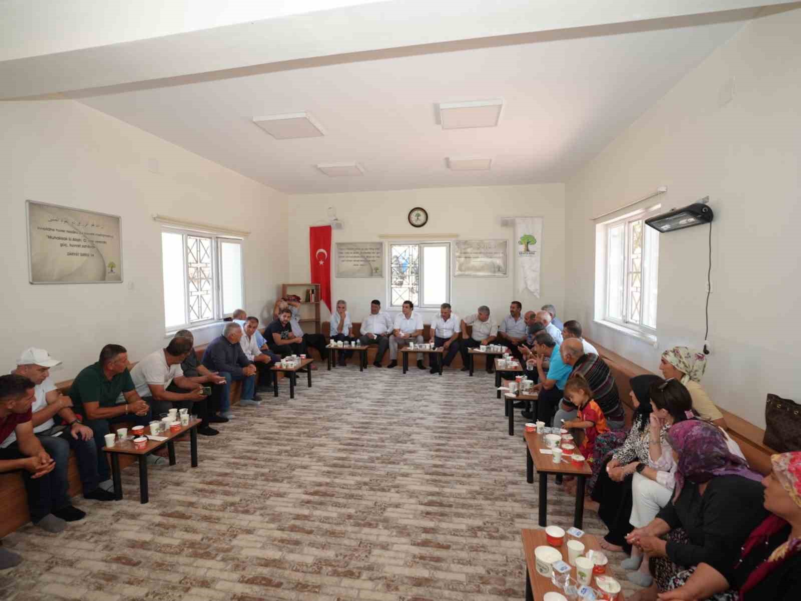 Başkan Yılmaz&rsquo;dan 6 mahalleye ziyaret
