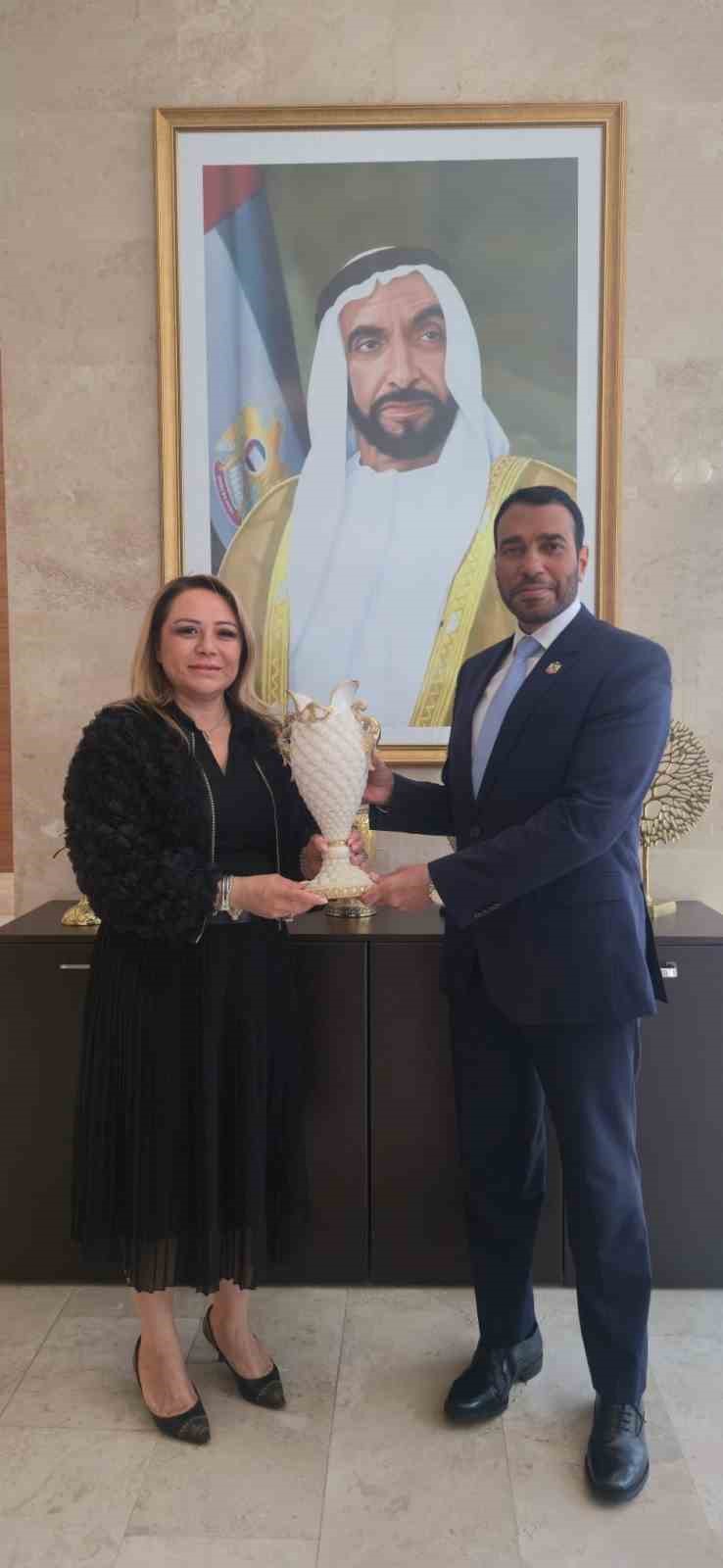 T&uuml;rkiye ile Birleşik Arap Emirlikleri arasında sağlıkta stratejik iş birliği başlatıldı
