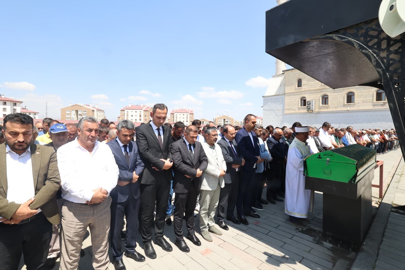 Akpunar’ın annesi toprağa verildi
