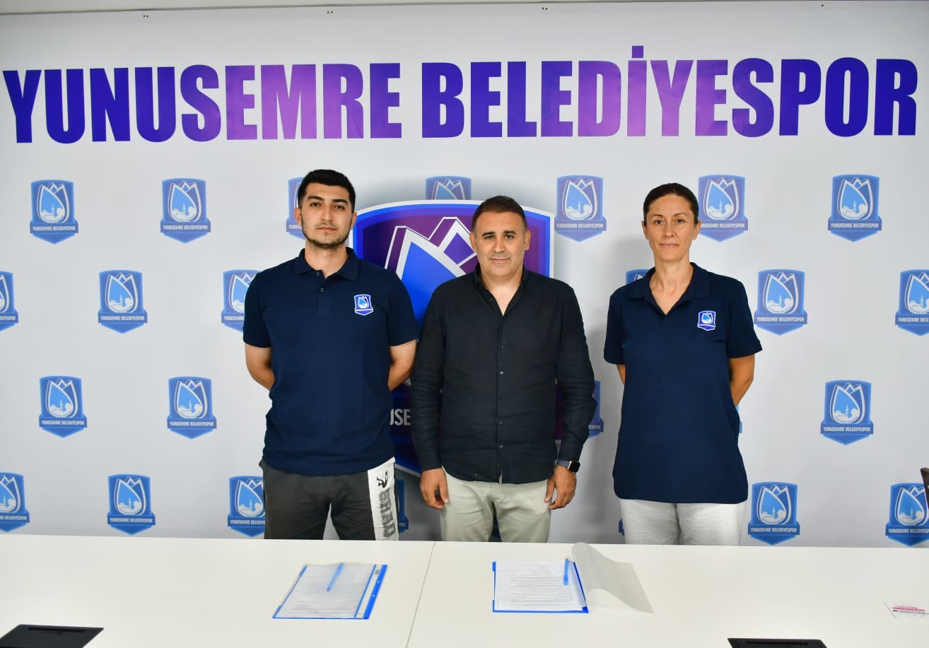 Yunusemre Belediyespor Voleybol Kadın Takımının başına Seda &Ccedil;arık&ccedil;ı getirildi
