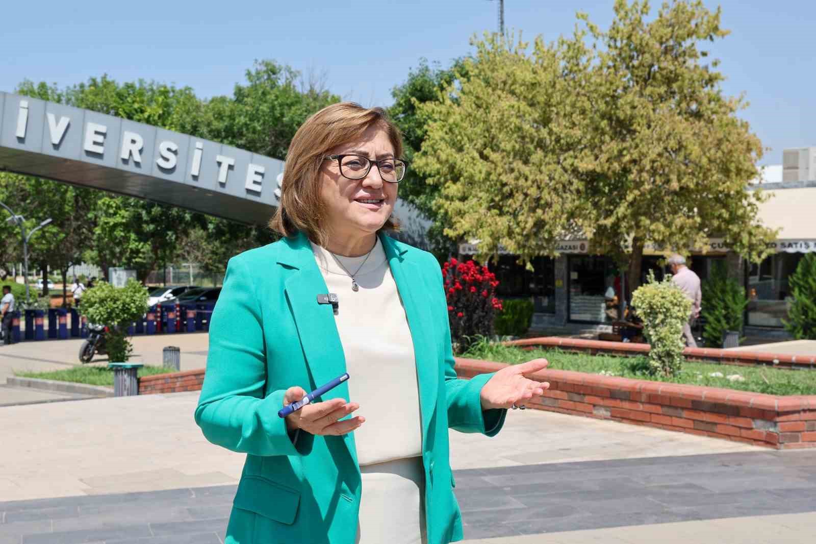 Başkan Şahin, üniversite adaylarına seslendi