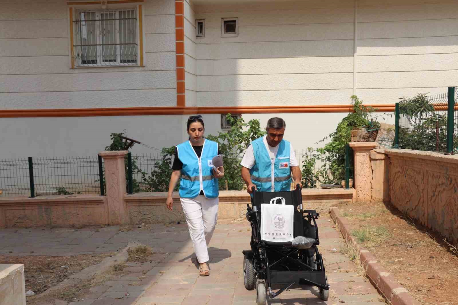 Siirt Belediyesi&rsquo;nden &ouml;zel bireylere medikal destek
