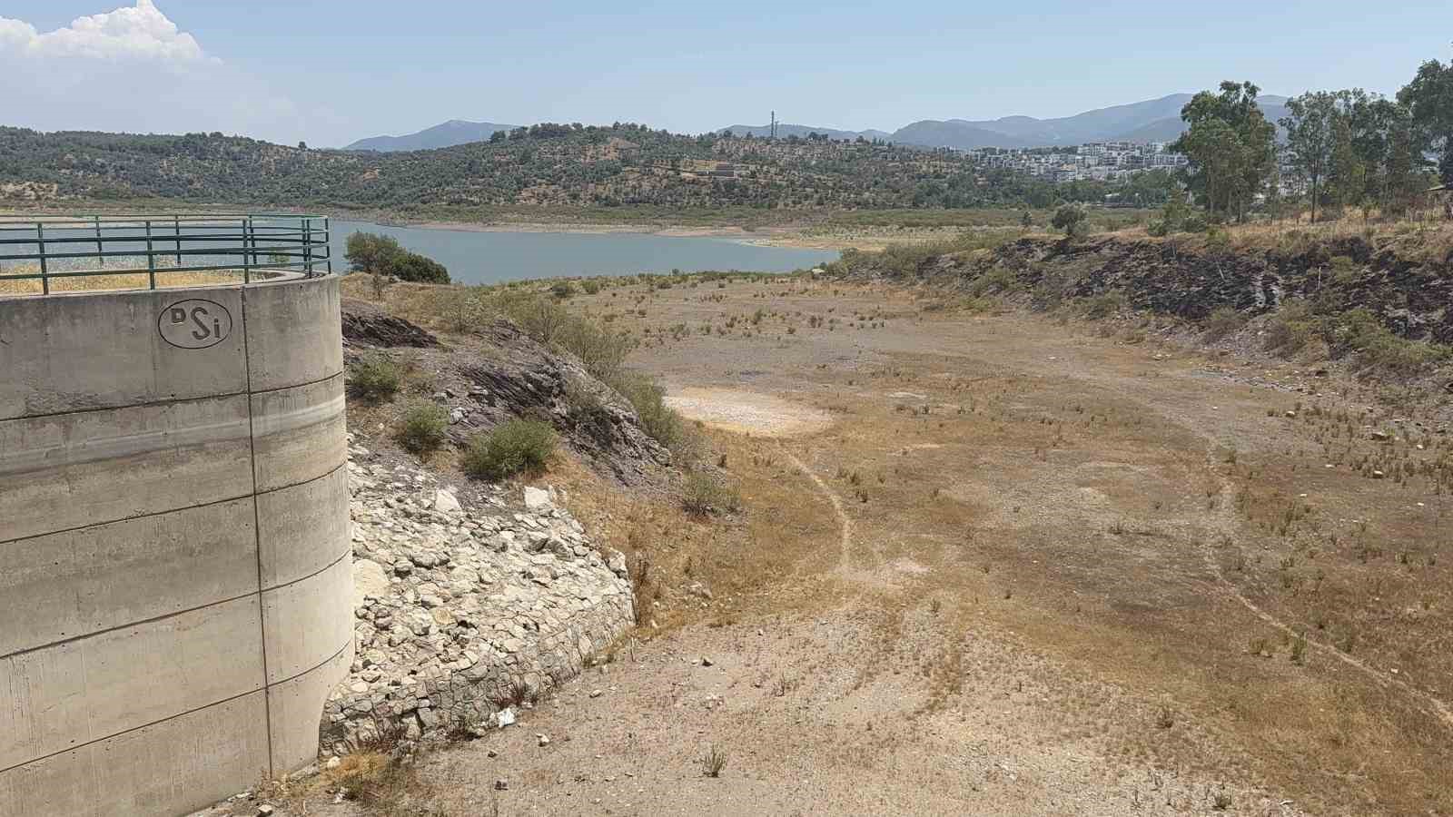 Bodrum&rsquo;da su alarmı: "Barajlar kritik seviyeye geriledi"
