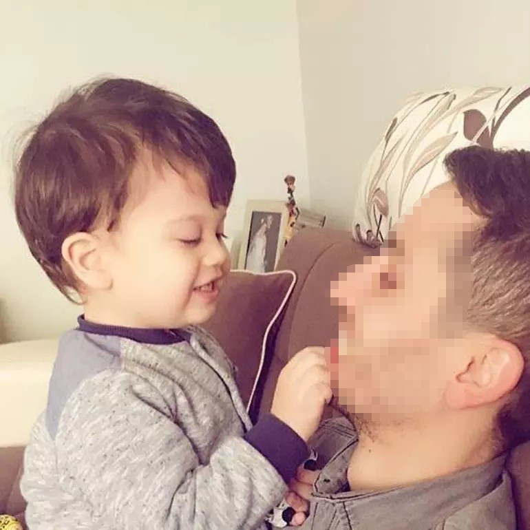 Eşini ve oğlunu öldüren şahıs bıçakla intihara kalkıştı