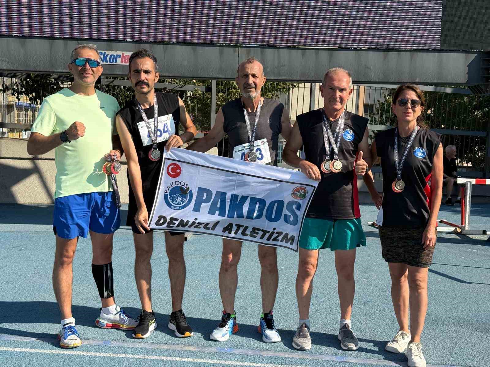 Denizlili atlet 65 yaş kategorisinde 30 yıldır kırılamayan rekoru kırdı