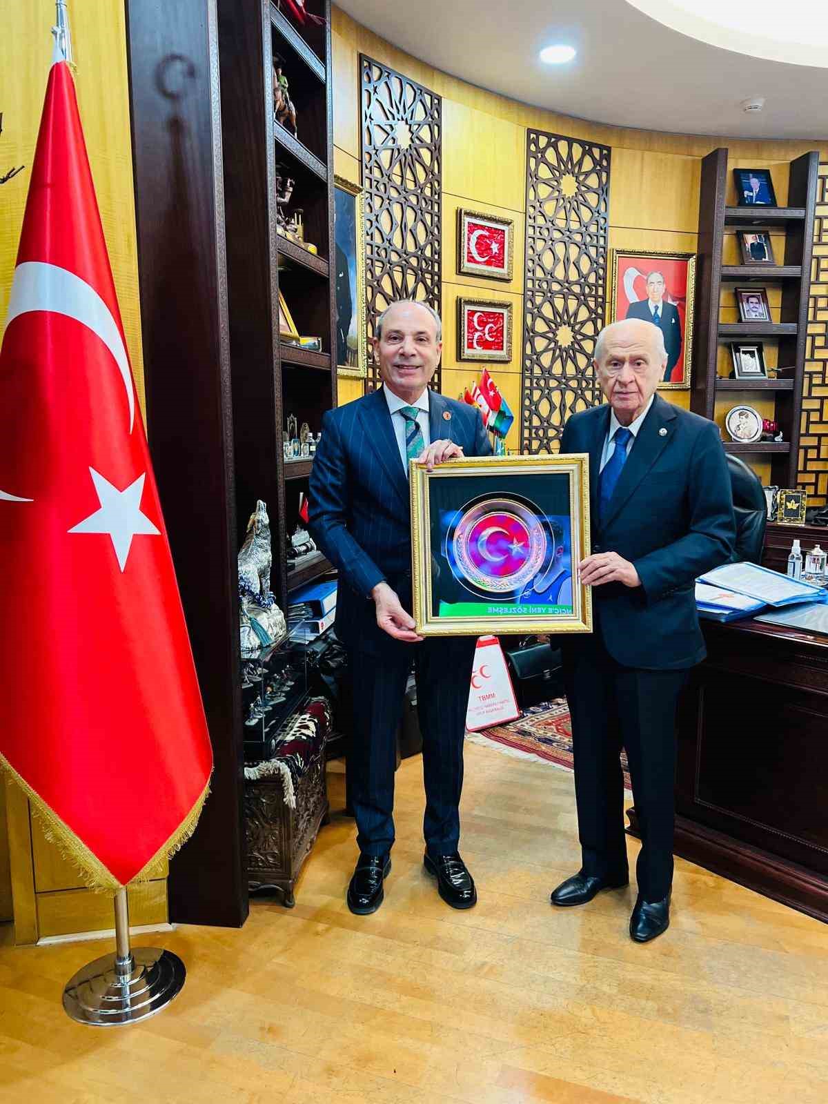 Şehit ve gazi yakınları Devlet Bahçeli ile görüştü