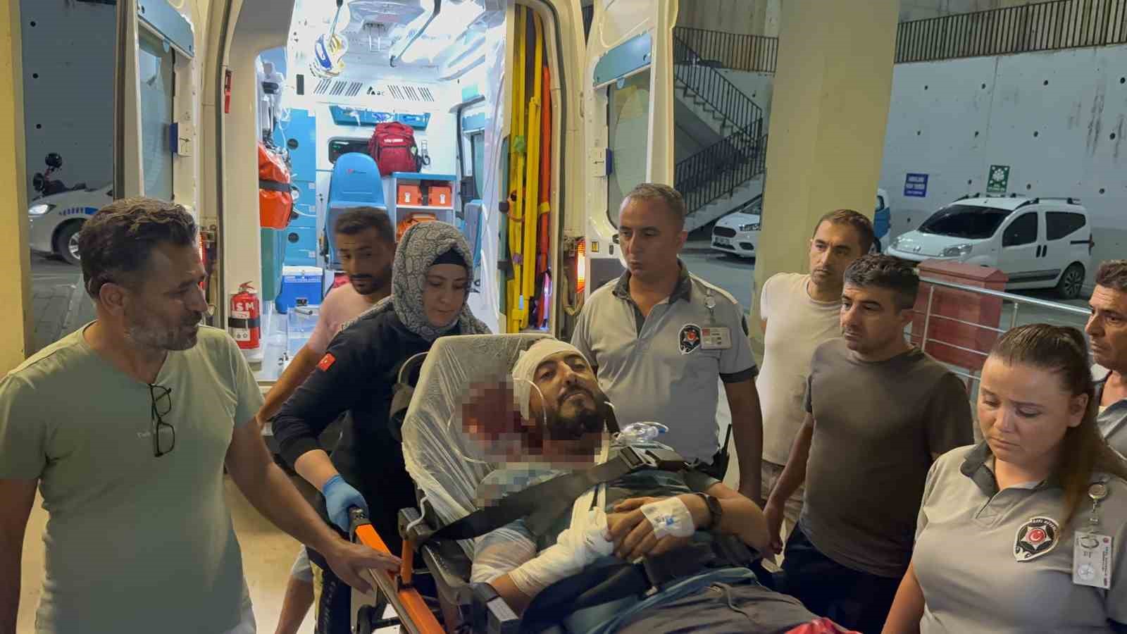 Orman yolu çalışmasında patlatılan dinamit işçiyi ağır yaraladı