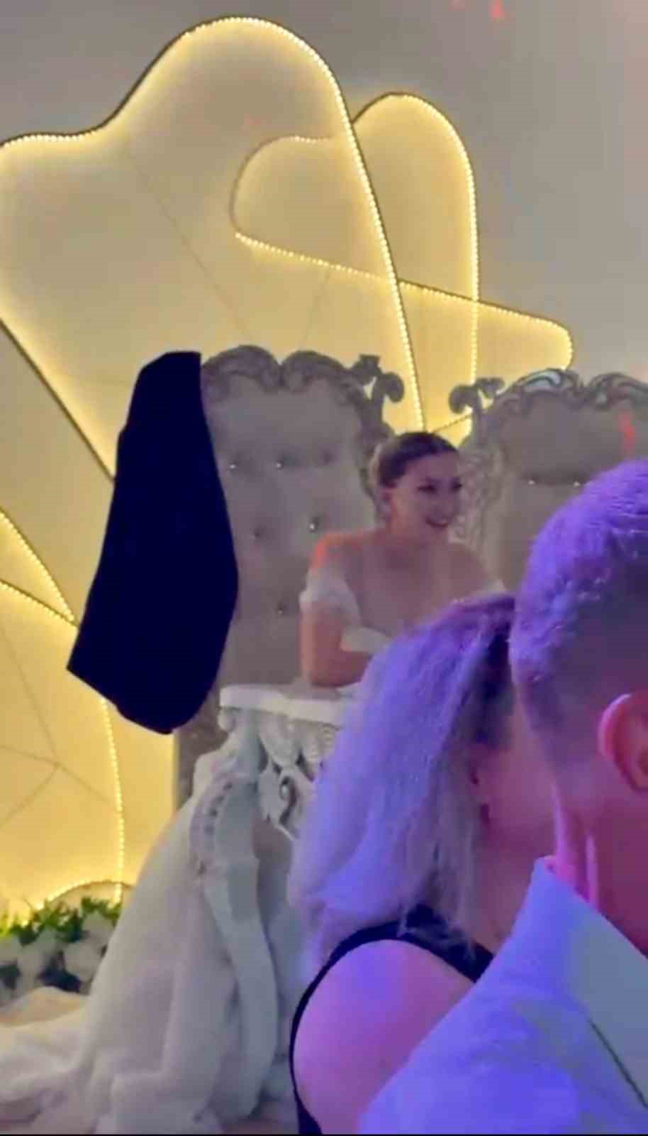 Antalya&rsquo;da d&uuml;ğ&uuml;n pisti boks ringine d&ouml;n&uuml;şt&uuml;
