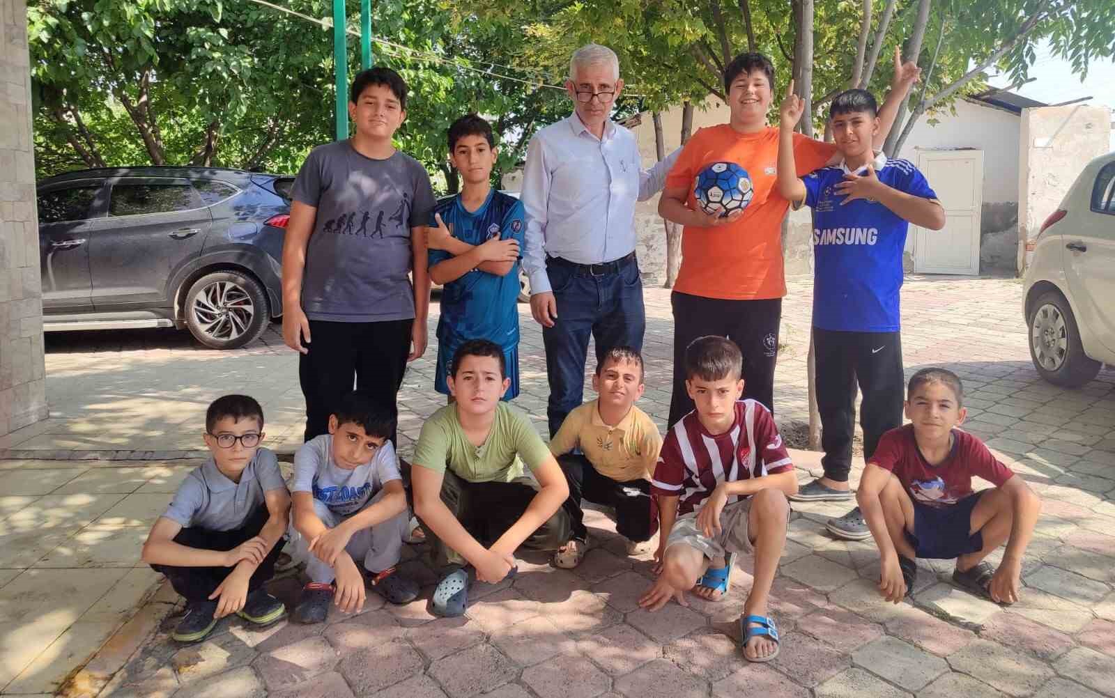 Elazığ&rsquo;da yaz Kur&rsquo;an kursları etkinlikleri s&uuml;r&uuml;yor
