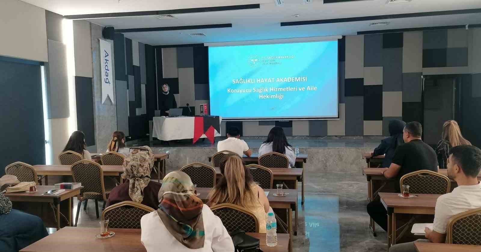 Elazığ’da Sağlıklı Hayat Akademisi etkinlikleri
