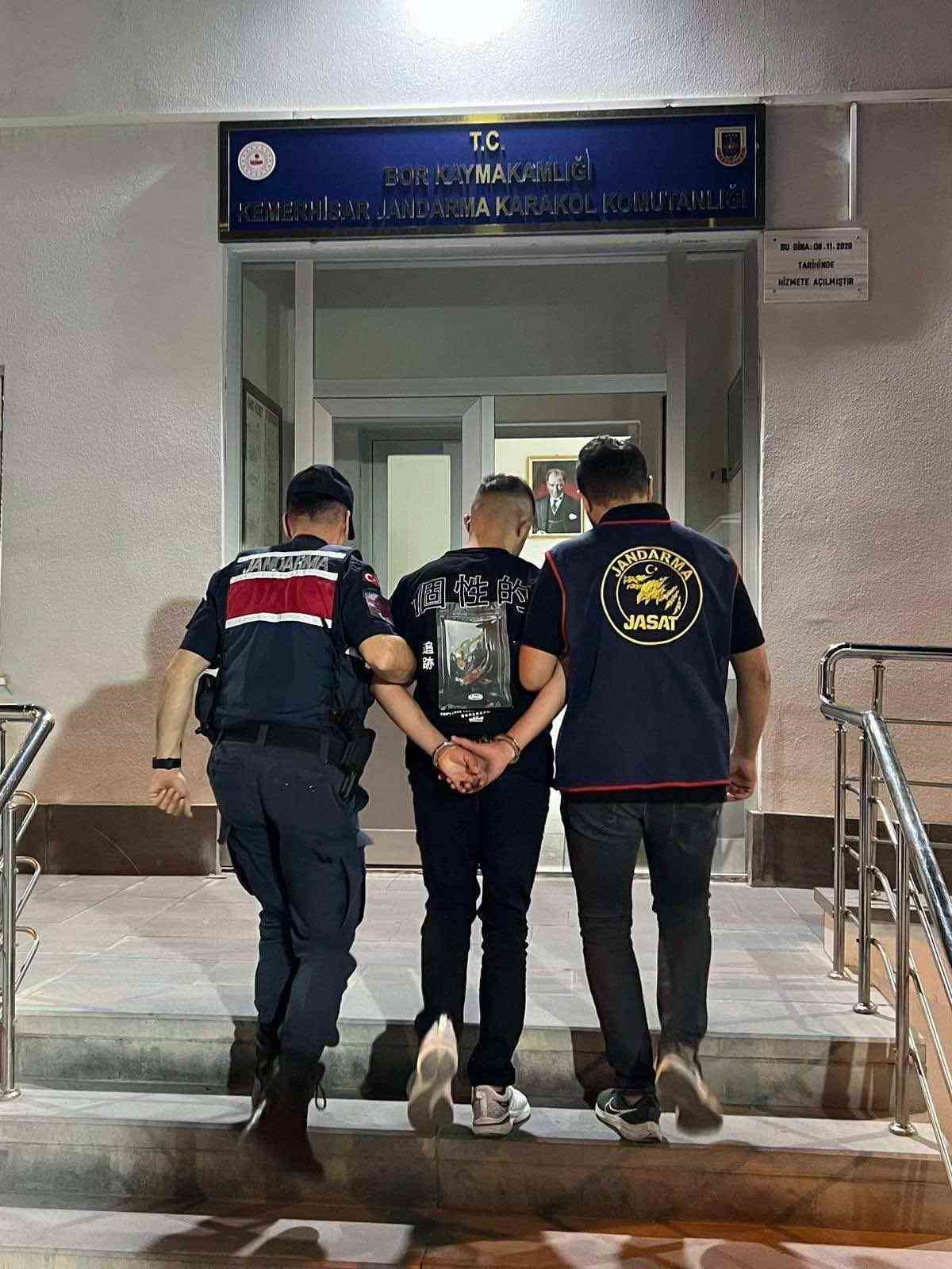 Niğde&rsquo;de bir haftalık g&uuml;venlik uygulamaları
