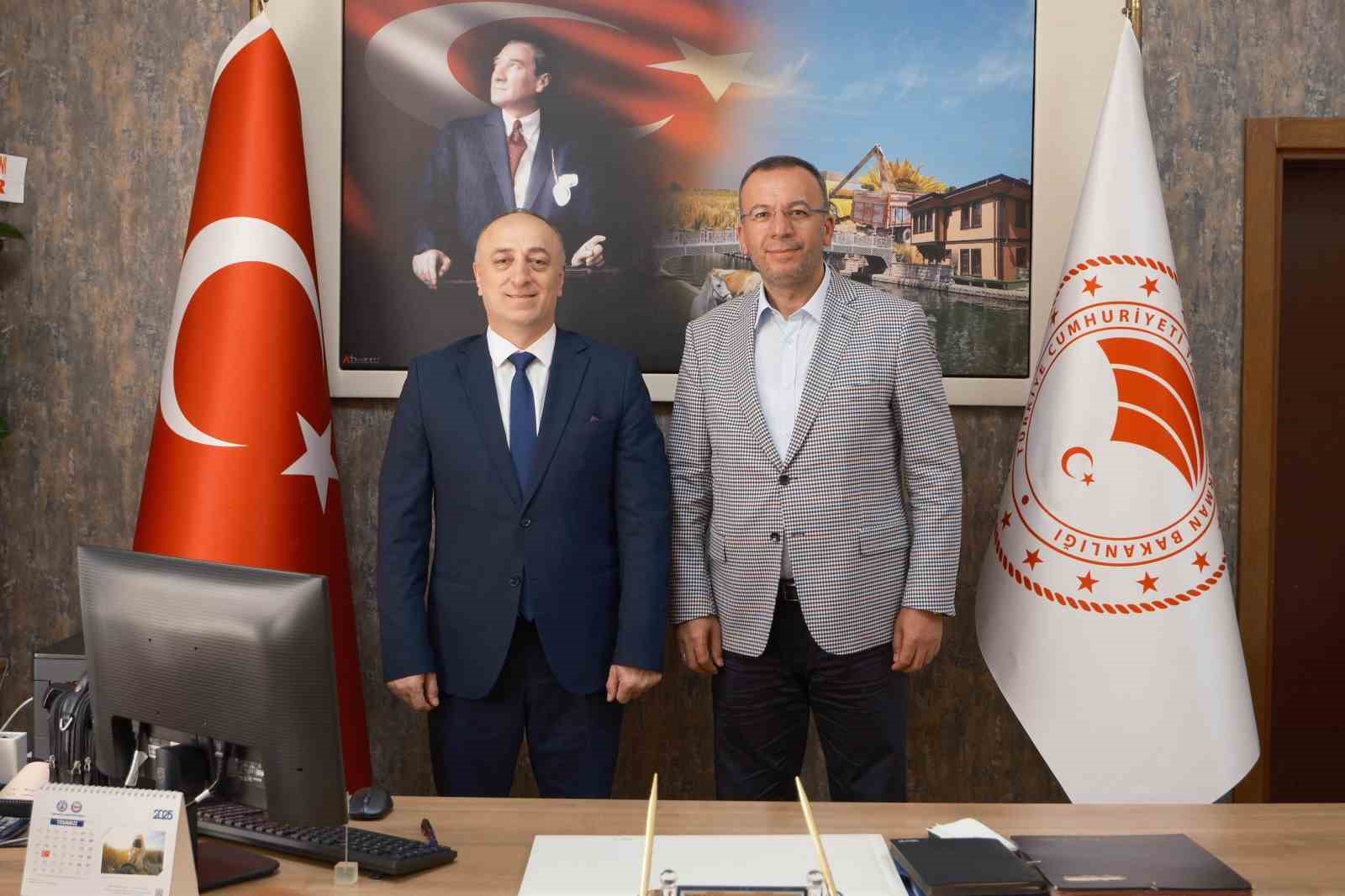 Kentteki tarım faaliyetleri ve projeleri ele aldılar