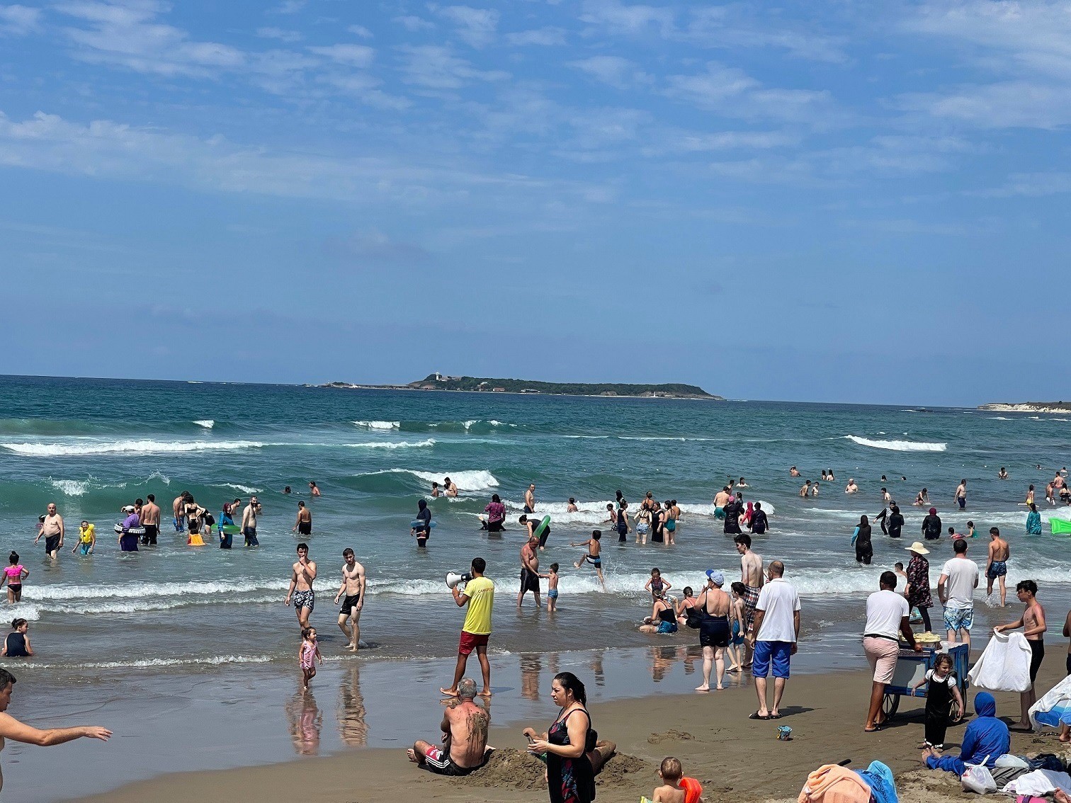 Kocaeli sahillerinde bin 199 kişi boğulmaktan kurtarıldı