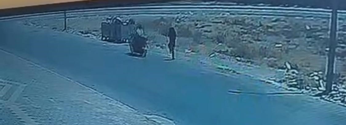 Batman’da çocuğa motosikletli saldırı kameraya yansıdı