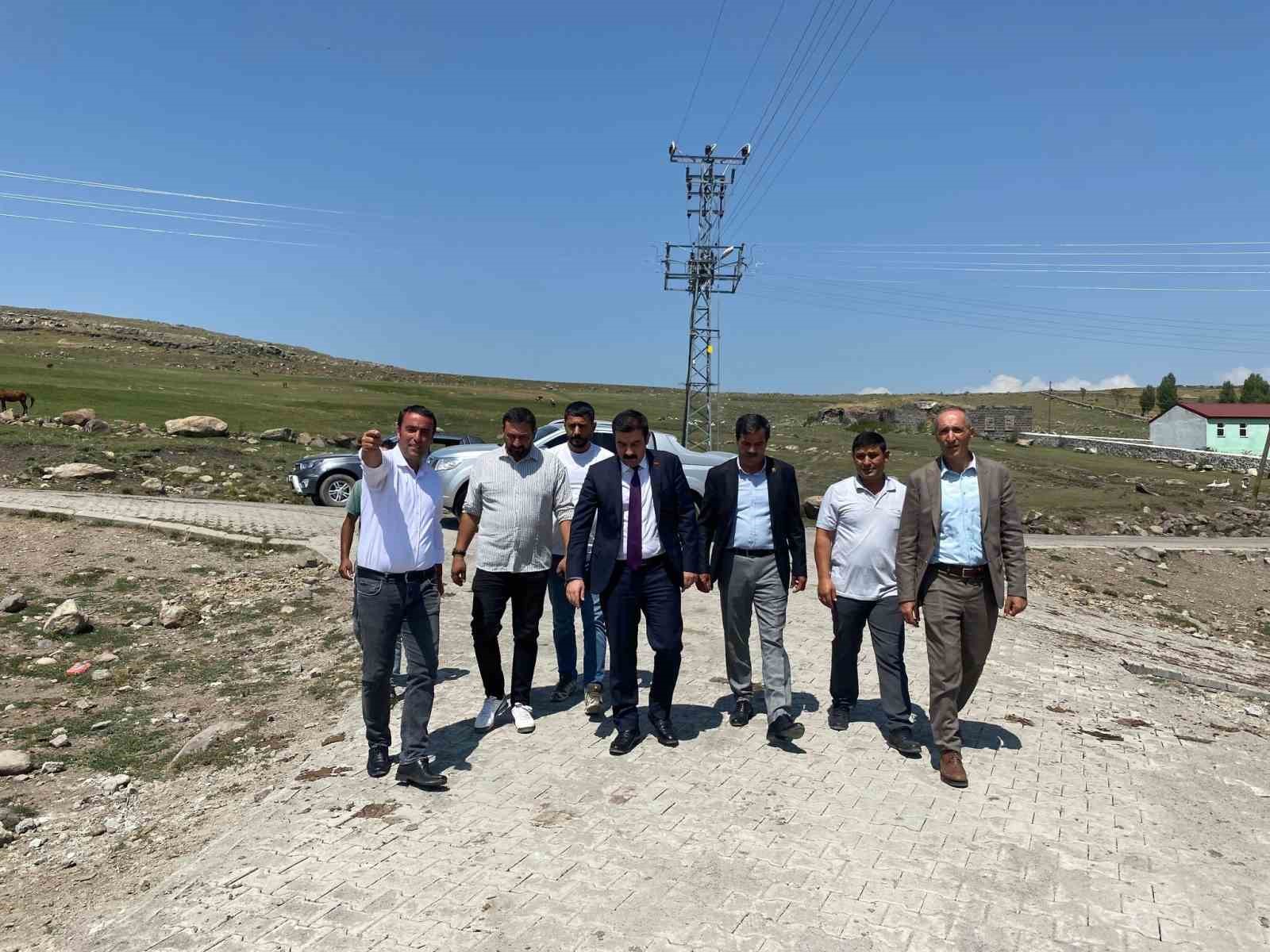 Kaymakam Akk&ouml;z, K&Ouml;YDES &ccedil;alışmalarını yerinde inceledi
