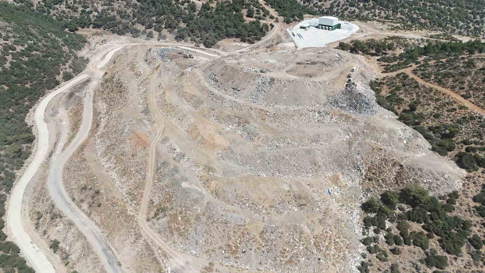 Muğla&rsquo;da 163 futbol sahası vahşi depolama alanı yeşile d&ouml;nd&uuml;
