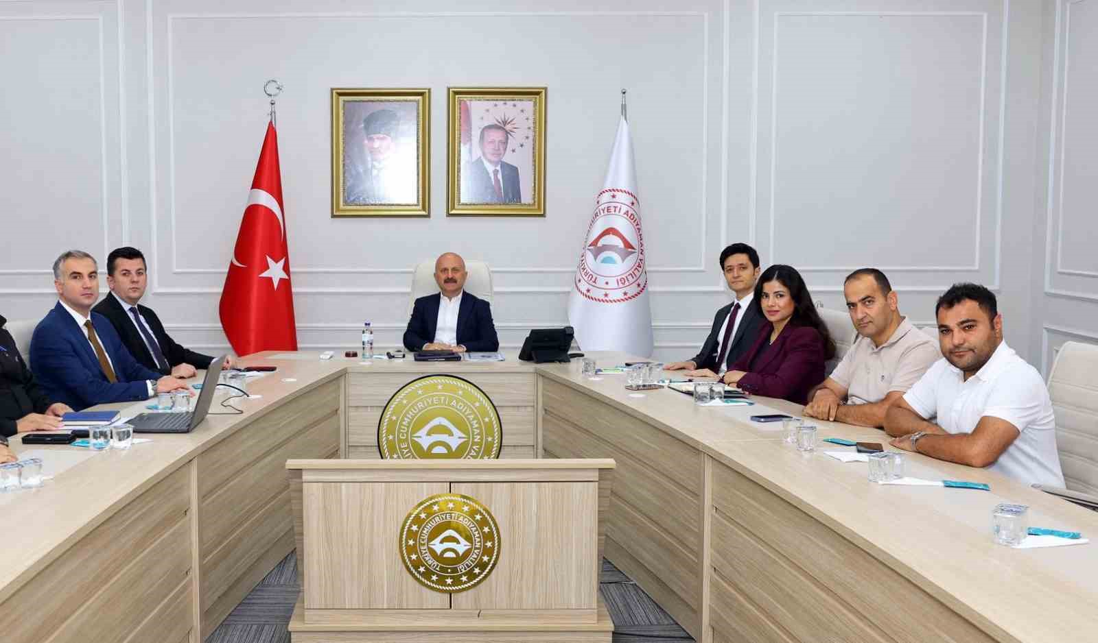 Vali yardımcıları değerlendirme toplantısı gerçekleştirildi