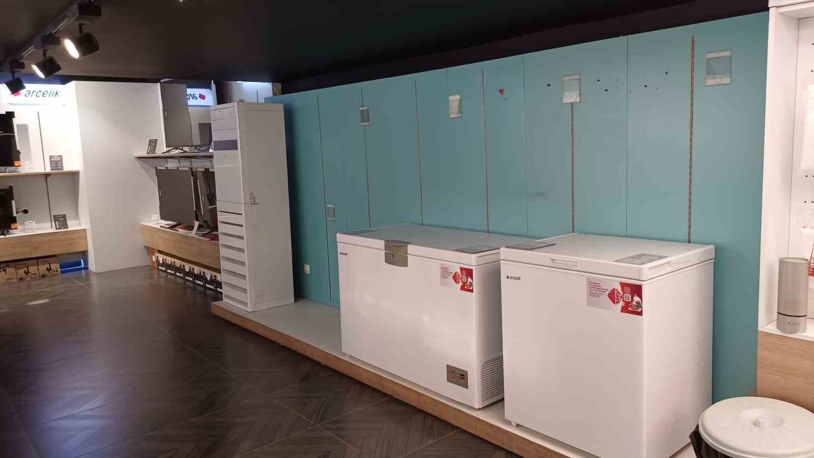 Hava sıcaklıkları klima satışlarını artırdı, reyonlar boş kaldı