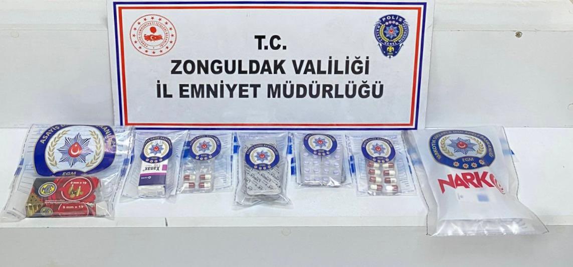 Karadeniz Ereğli ve Kilimli&rsquo;de narkotik operasyonunda 15 ş&uuml;pheli yakalandı
