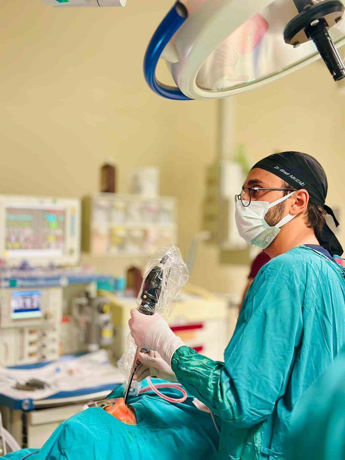 Siirt Eğitim ve Araştırma Hastanesi’nde östaki balon tuboplasti uygulaması gerçekleştirildi