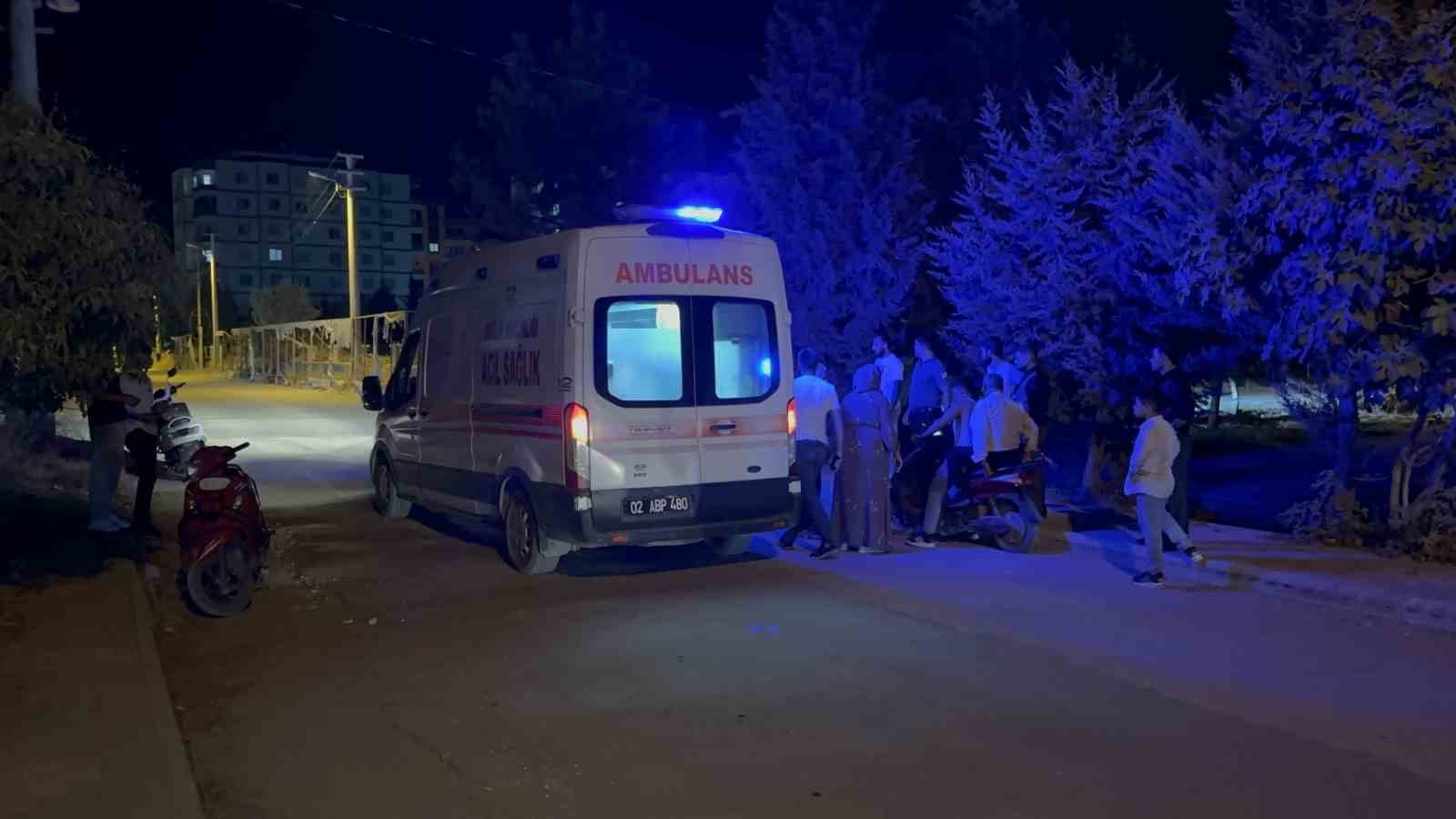 Düğünde bıçaklı kavga: 1 ağır yaralı
