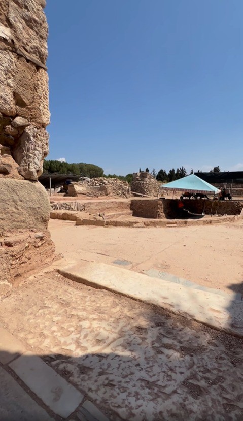 Tralleis’te 2. yüzyıla ait mermer parçaları tespit edildi