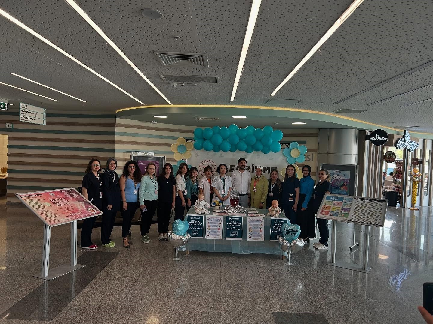 Kütahya Şehir Hastanesi’nde bebek sağlığı için emzirme ve anne sütünün önemi anlatıldı