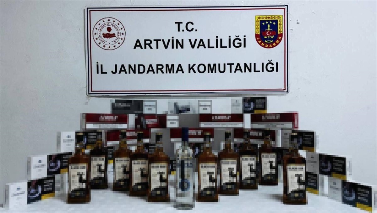 Artvin’de jandarmadan kaçakçılık operasyonu: 9 gözaltı
