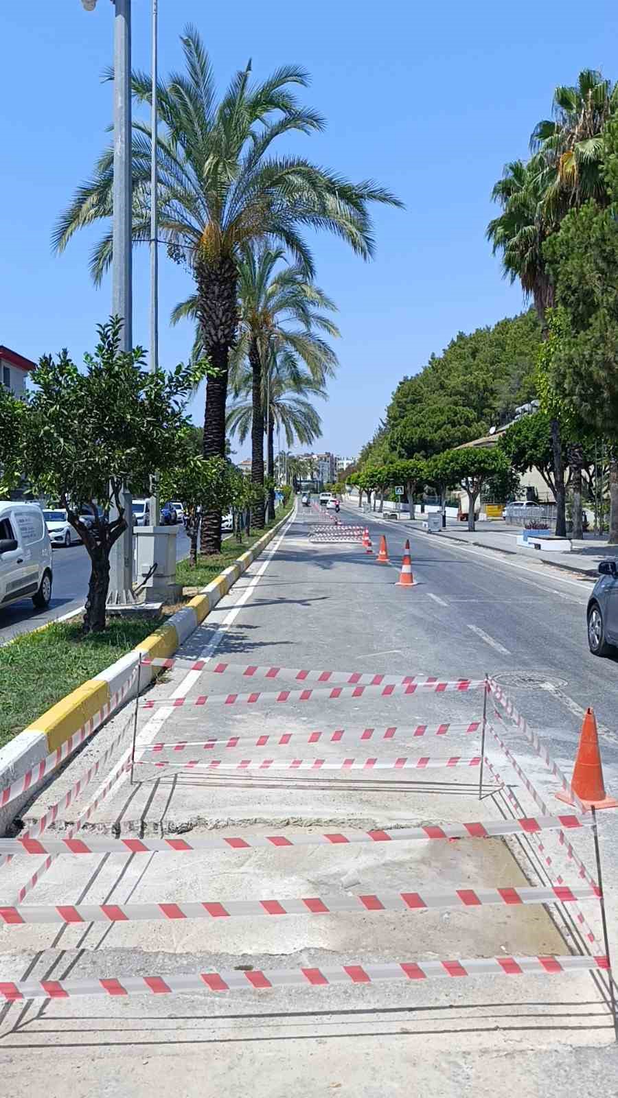 Manavgat&rsquo;ta ara&ccedil;lar i&ccedil;in tehlike oluşturan r&ouml;garlar kapatılıyor

