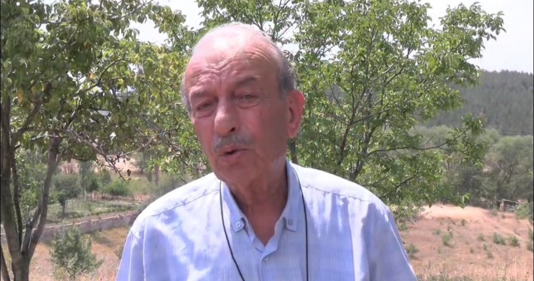 &Ccedil;ift&ccedil;ilerin bah&ccedil;esine zarar veren ş&uuml;phelinin geyik olduğu ortaya &ccedil;ıktı
