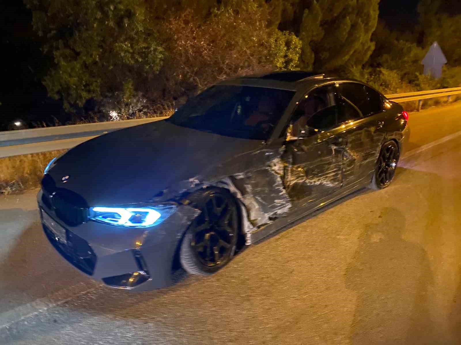 Burdur’da iki otomobil çarpıştı: 2 yaralı