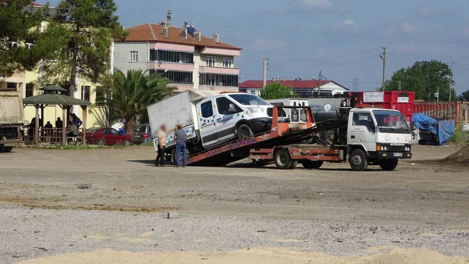 Tekkeköy Belediyesi’nde 10 araca haciz