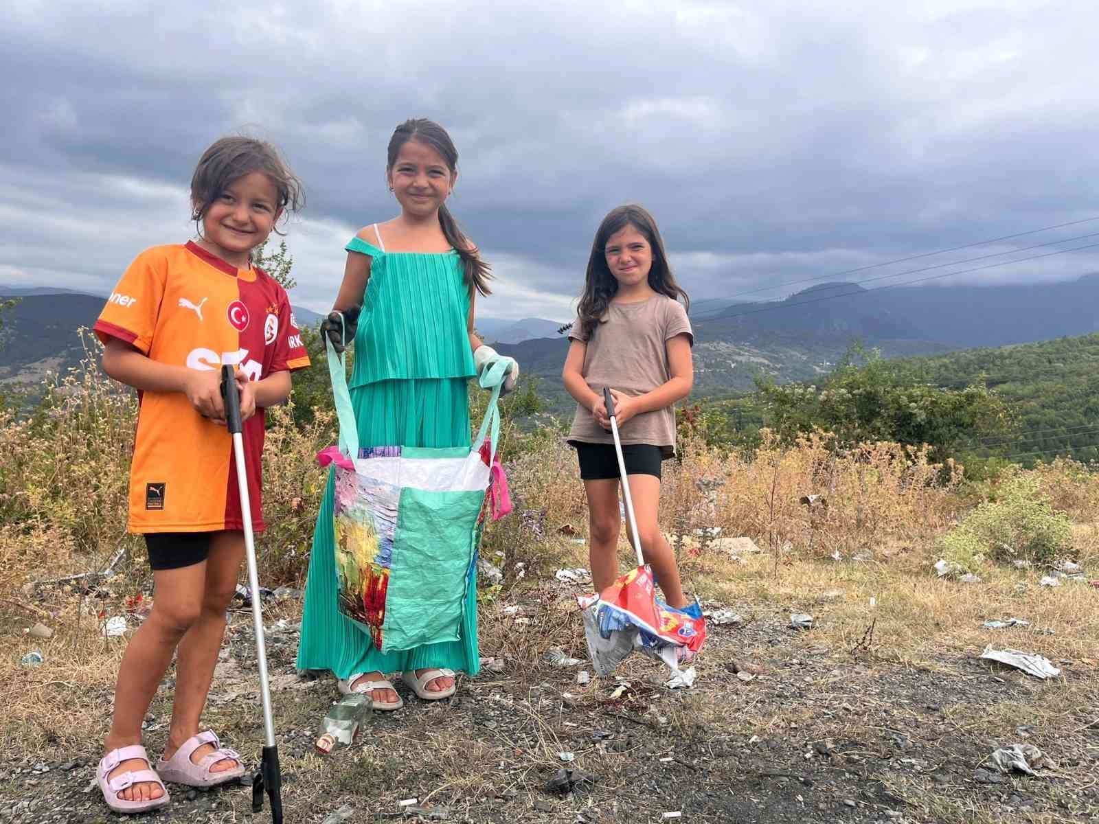 Türkiye’nin en büyük blok ormanlarını barındıran Şeker Kanyonu çöplerle kirletildi